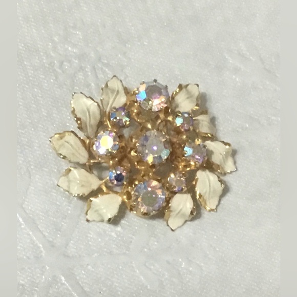 Aurora borealis rhinestone and enamel pin. Austrian vintage - Picture 2 of 4